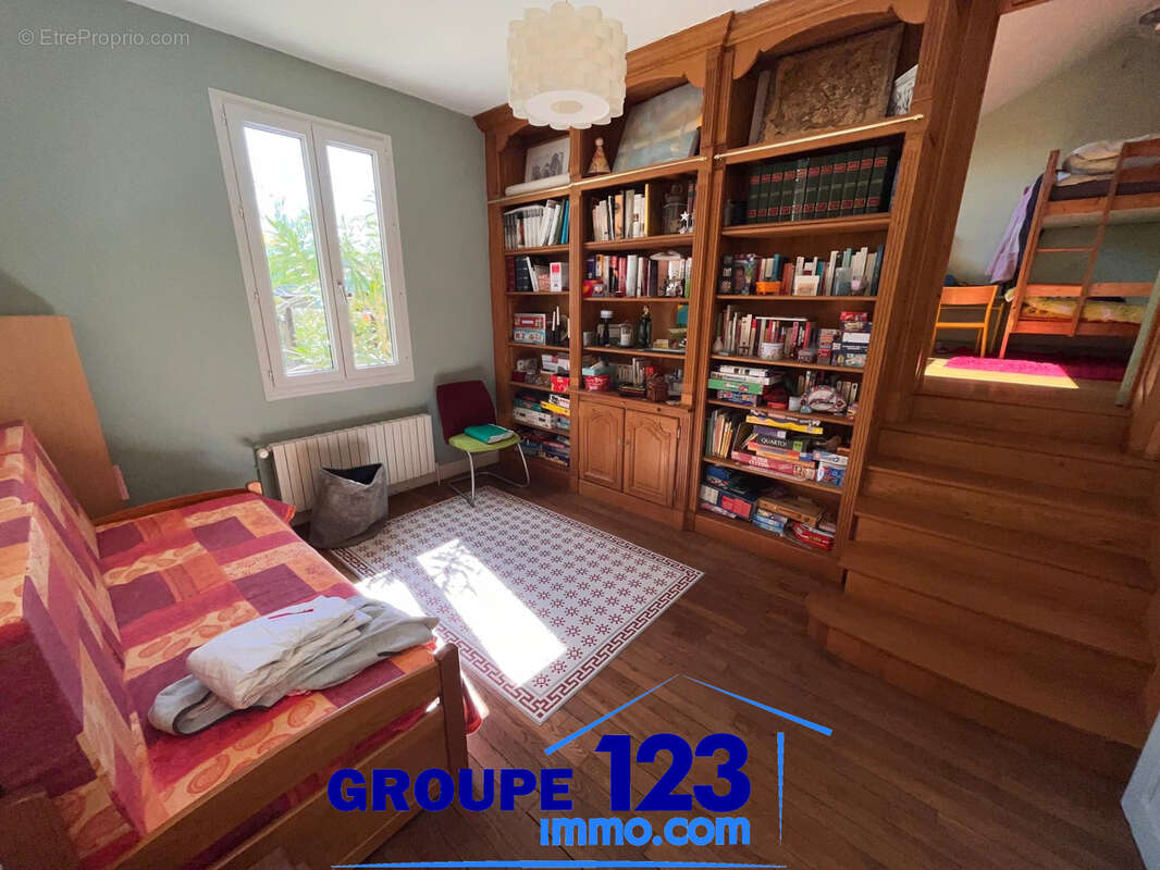 Maison - 156m2 - idéalement située à Auxerre - photo 4