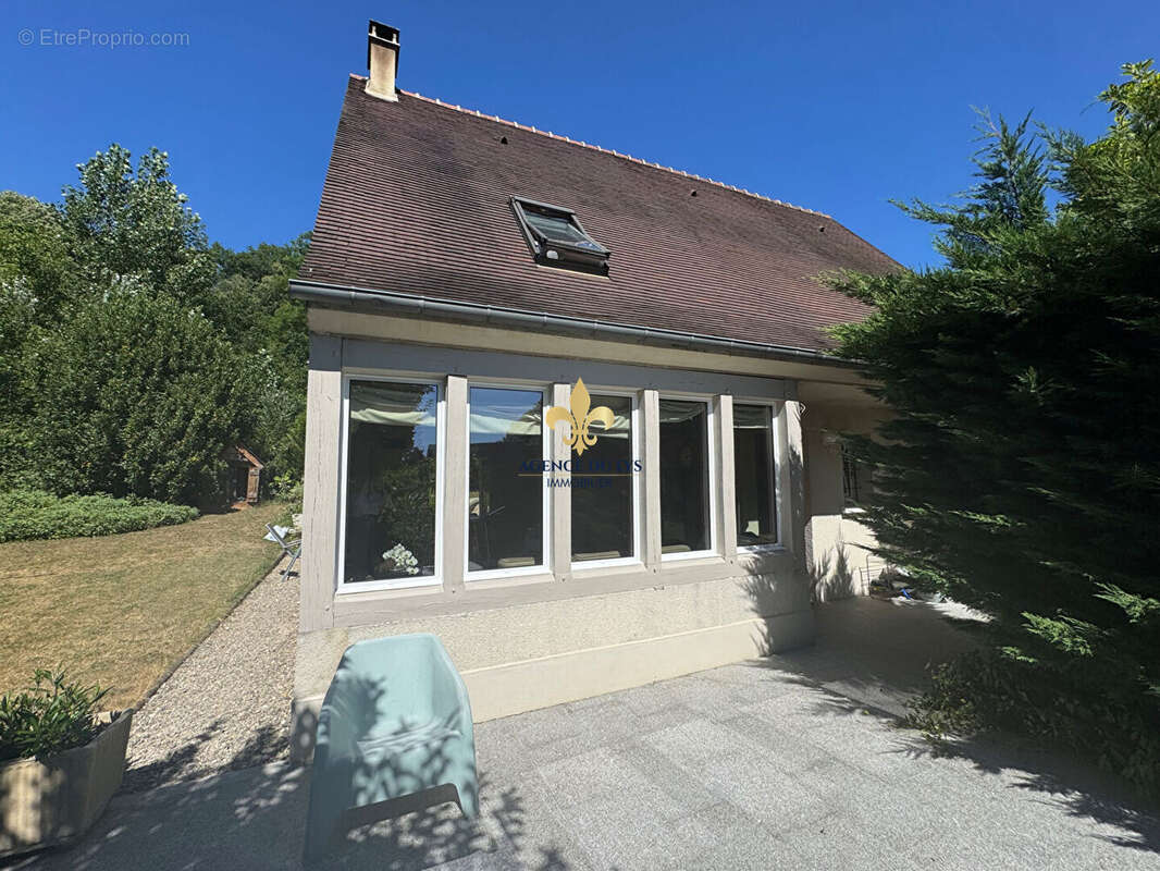 Maison à LAMORLAYE