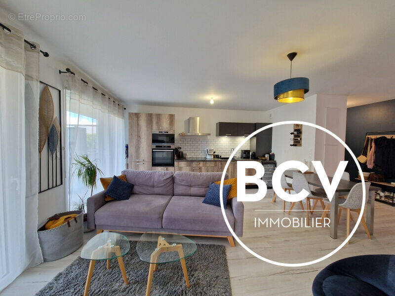 Appartement à LUCE