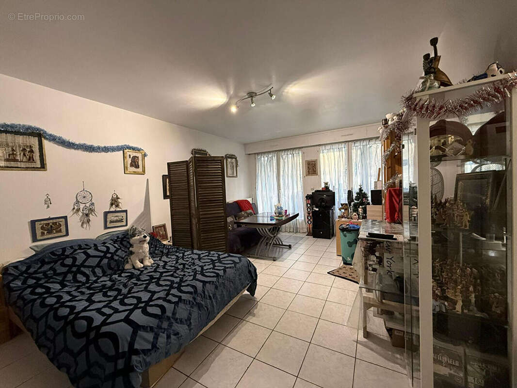 Appartement à SEUGY