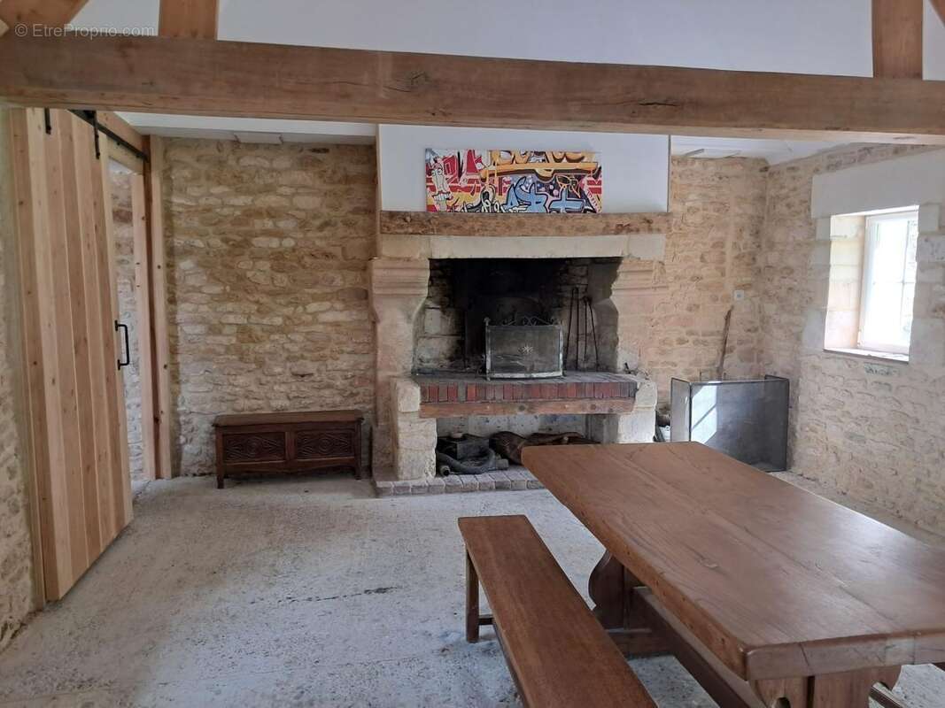 Maison à HIEVILLE