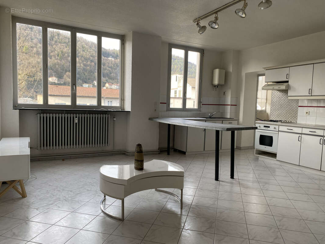 Appartement à SAINT-CLAUDE