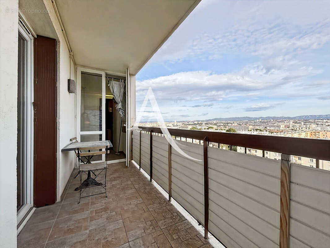 Appartement à MARSEILLE-10E