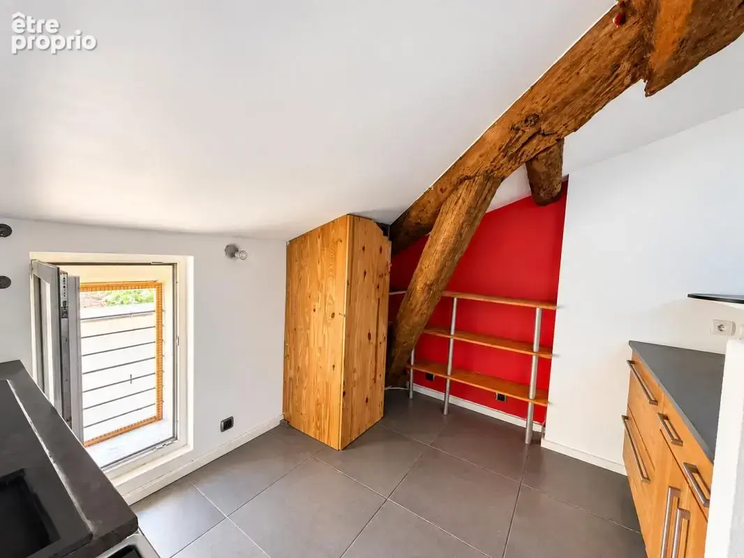 Villeurbanne, place grandclément : t3 de 49,50 m2 (carrez) a - photo 2