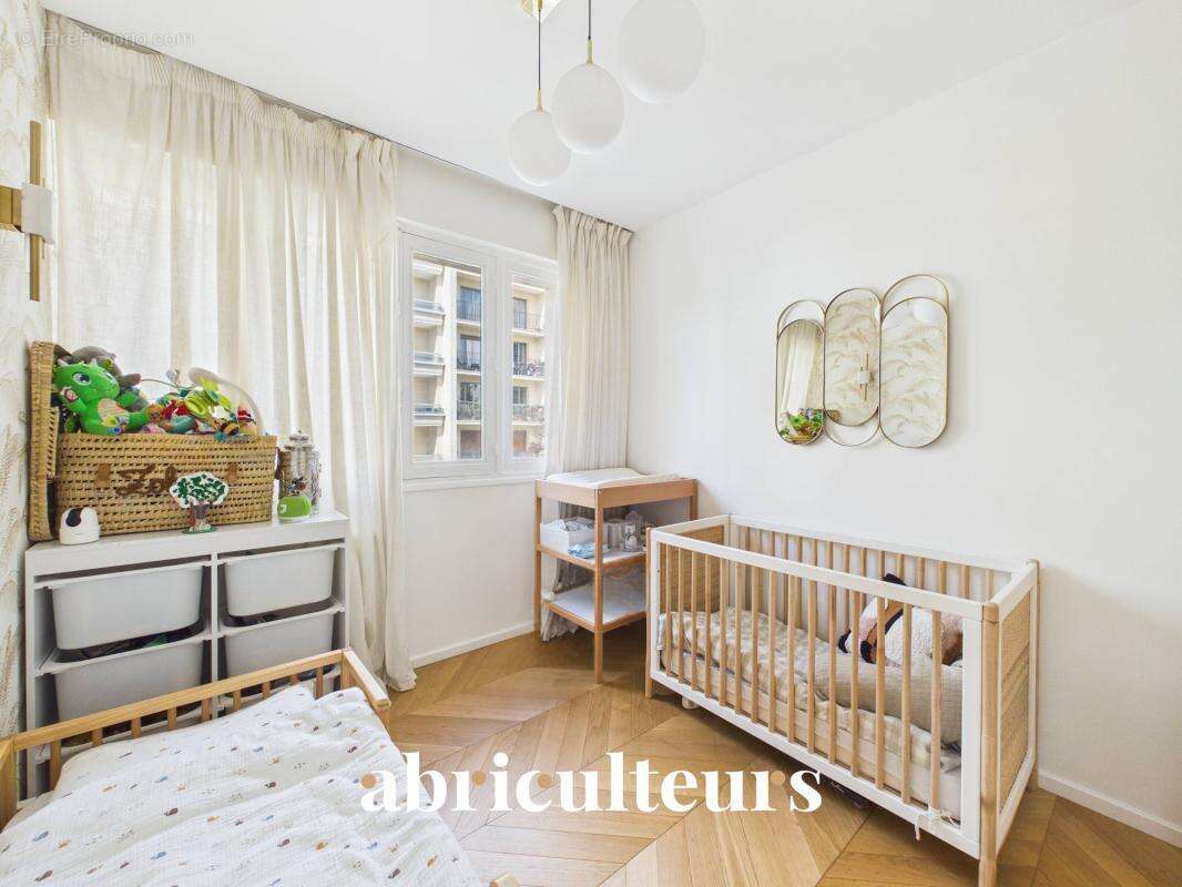 Appartement à SAINT-MANDE