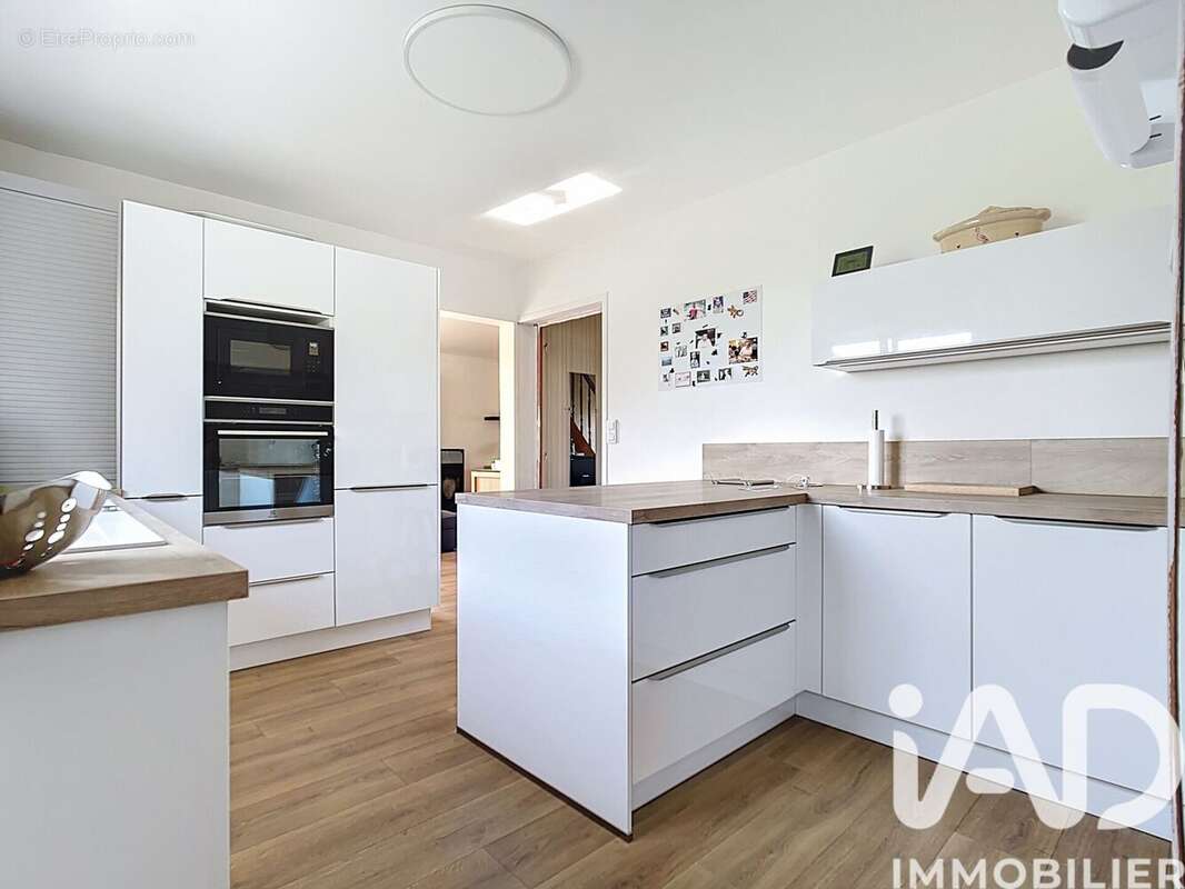 Photo 2 - Maison à RICHEBOURG