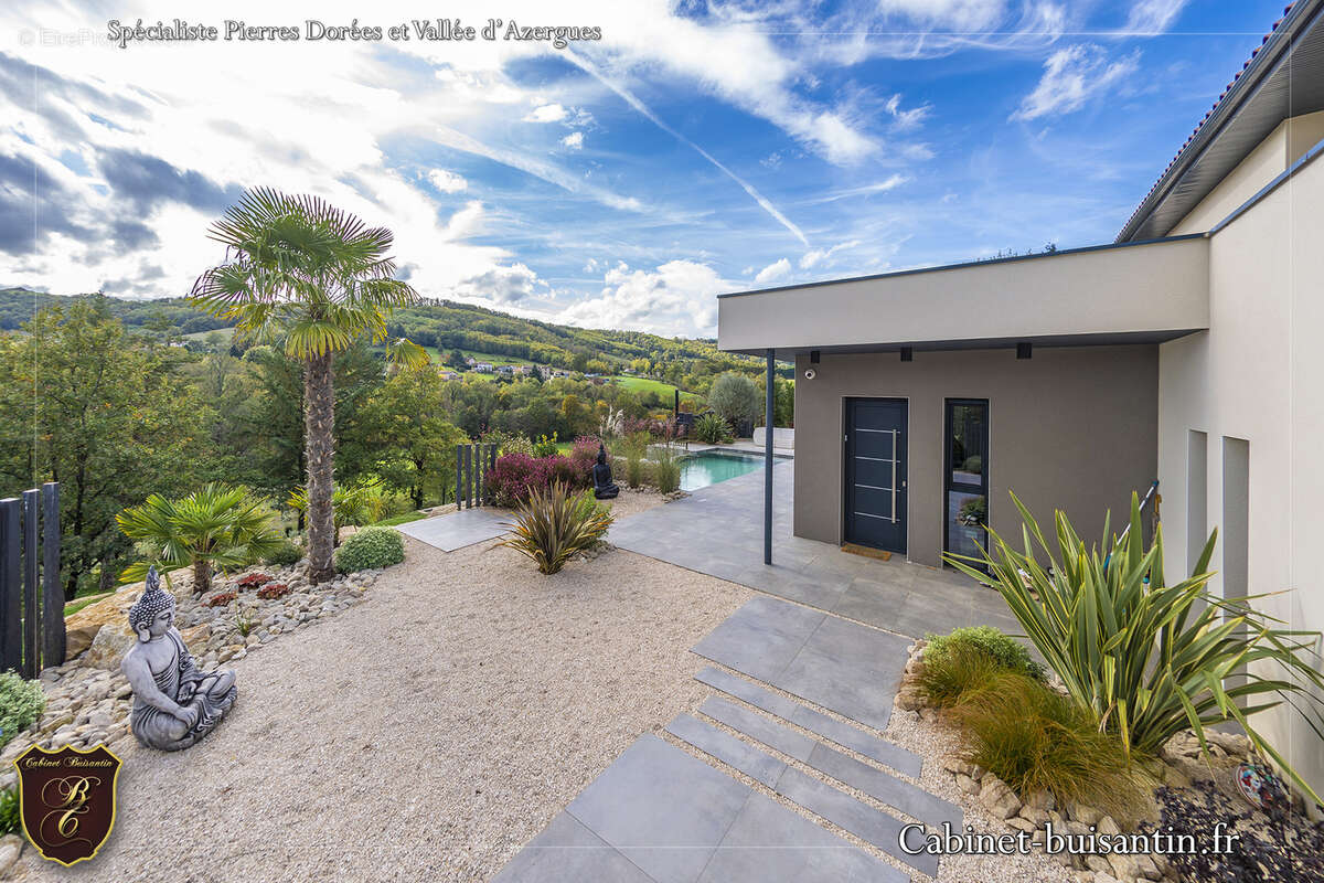 Maison à LE BOIS-D'OINGT