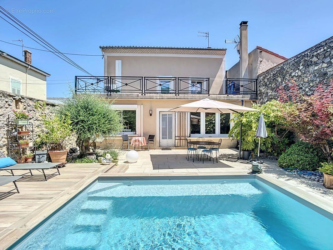 Maison à TOURNON-SUR-RHONE