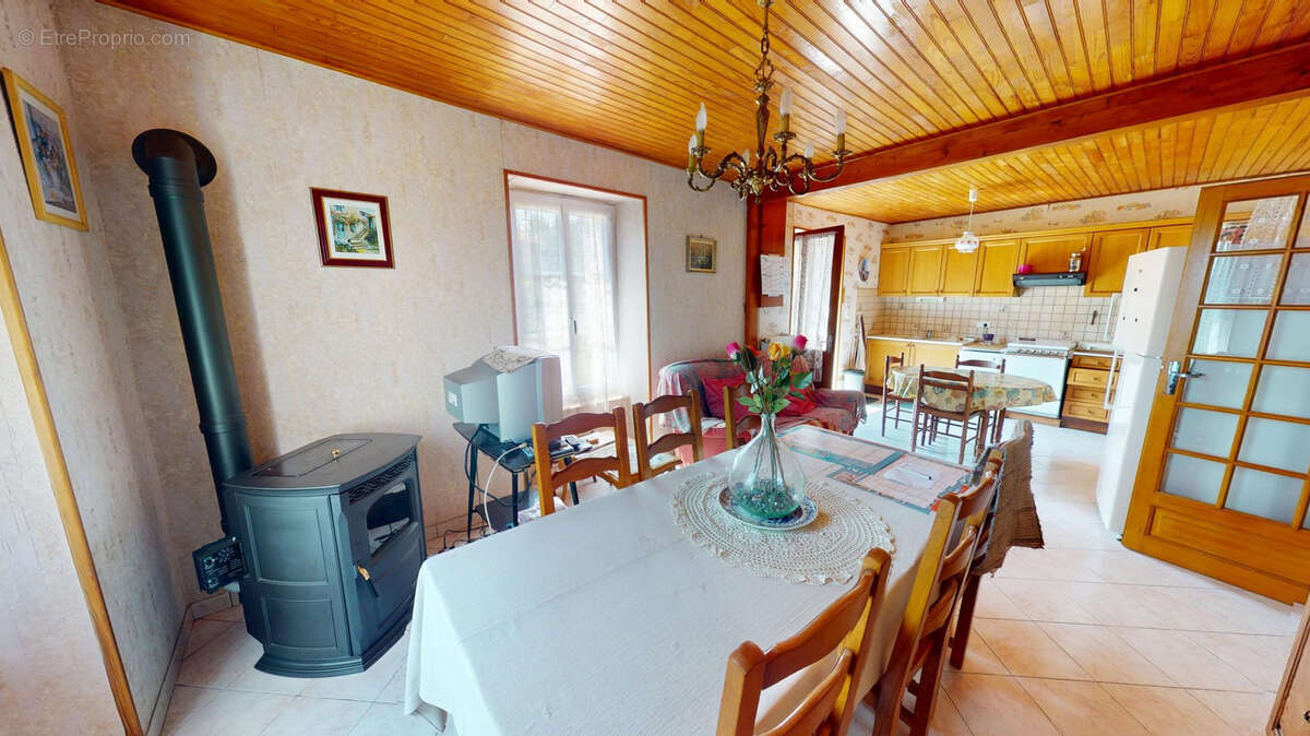 Maison à LA CHAISE-DIEU