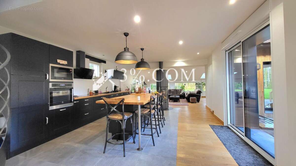 Maison à NEUVE-CHAPELLE