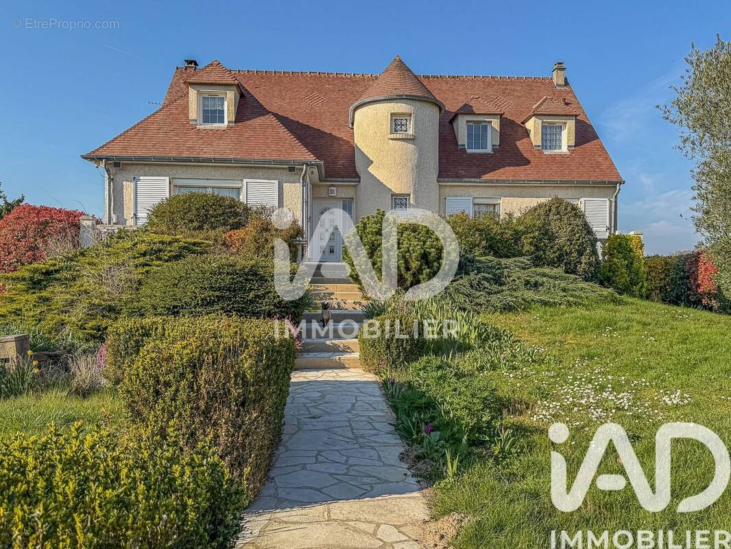 Photo 1 - Maison à ROZAY-EN-BRIE