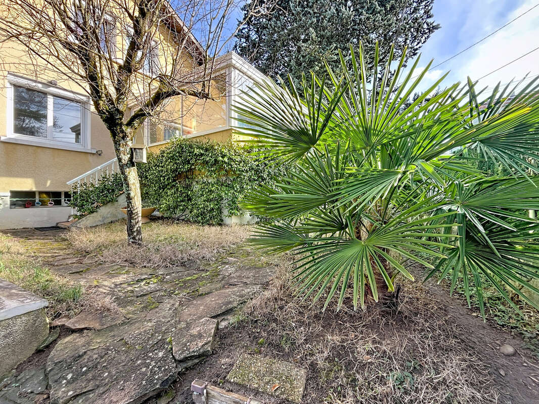 Maison à FRANCHEVILLE