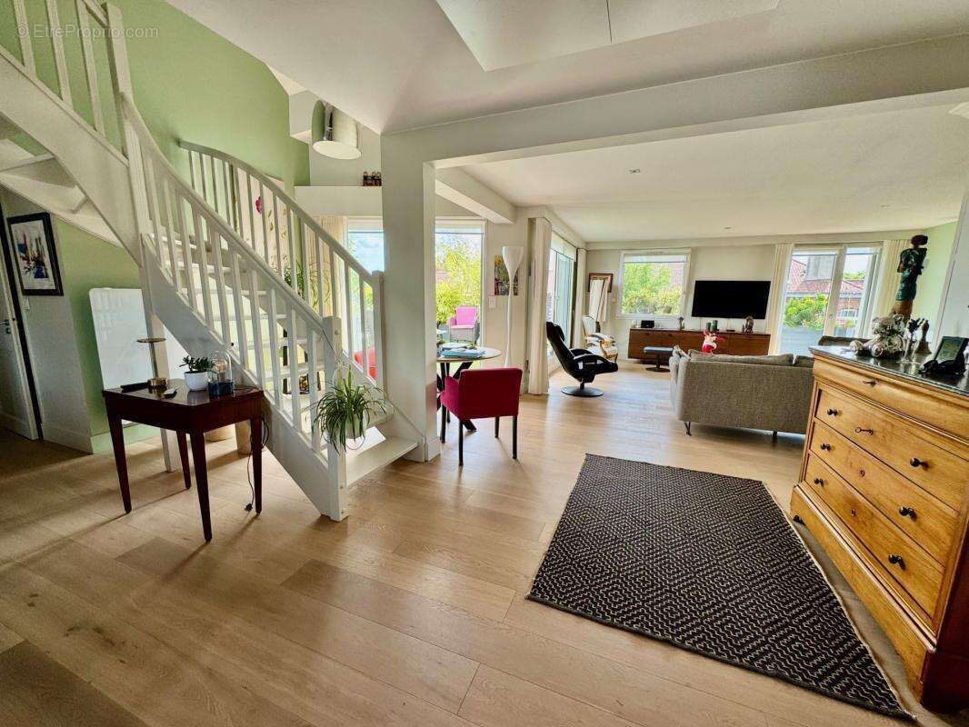 Appartement à CROIX