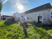 Maison à MONETEAU
