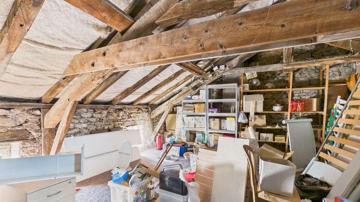 Appartement à SAINT-CERE