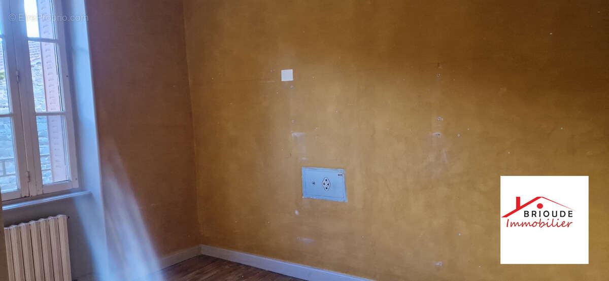 Maison à PAULHAGUET