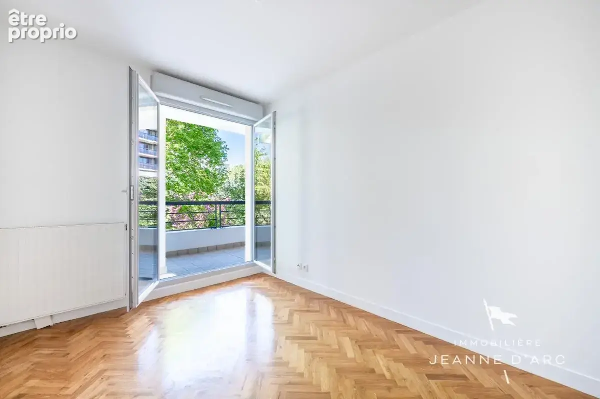 Versailles – Quartier Montreuil - 3 pièce 63,82 m² - Balcon - Stationnement Sous sol - Ascenseur- Cave - photo 9
