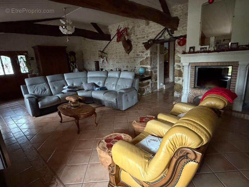 Maison à SAINT-VALERIEN