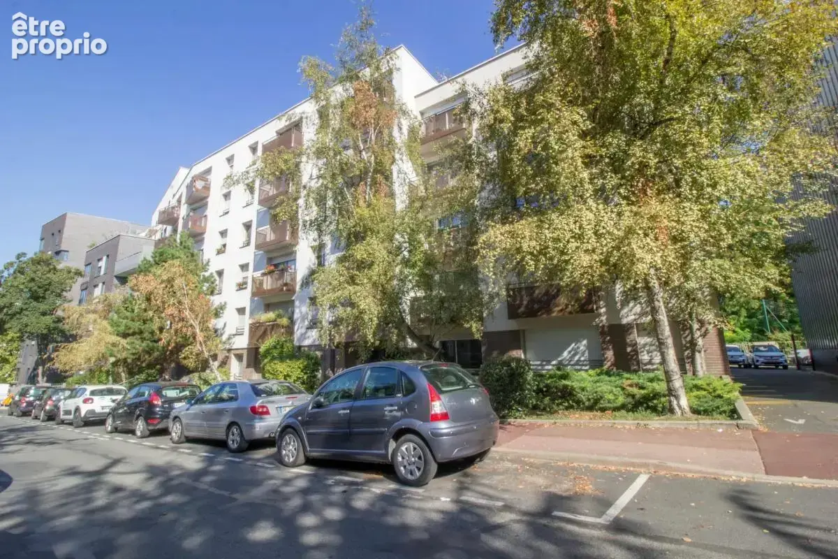 Appartement de 4 pièces de 77 m² à Gentilly - photo 3