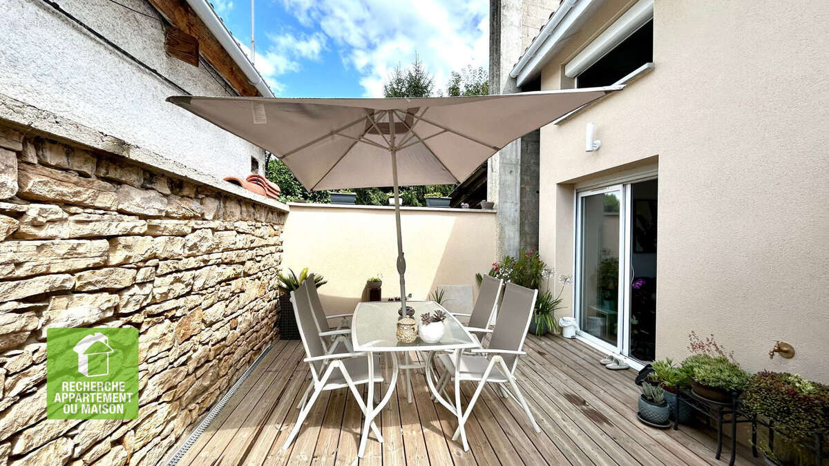 Maison à BOURGOIN-JALLIEU