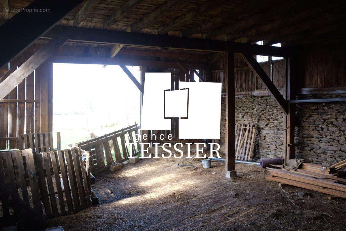 Maison à PONTEILS-ET-BRESIS