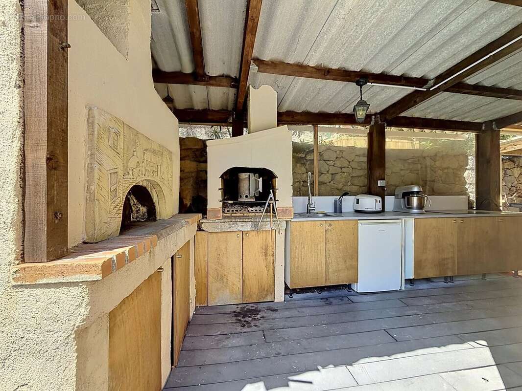 Très jolie maison individuelle de 115m2 avec terrain et piscine - LEVENS - photo 11