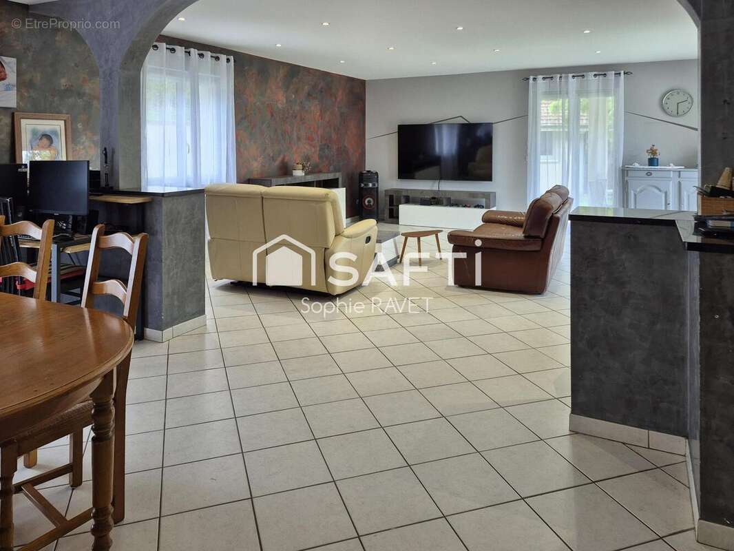 Photo 4 - Maison à COURTENAY