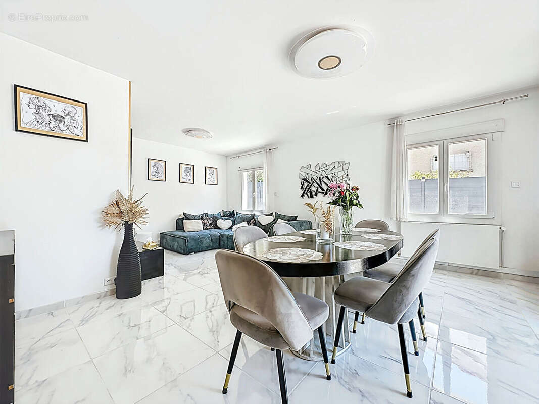 Maison à PLAN-DE-CUQUES