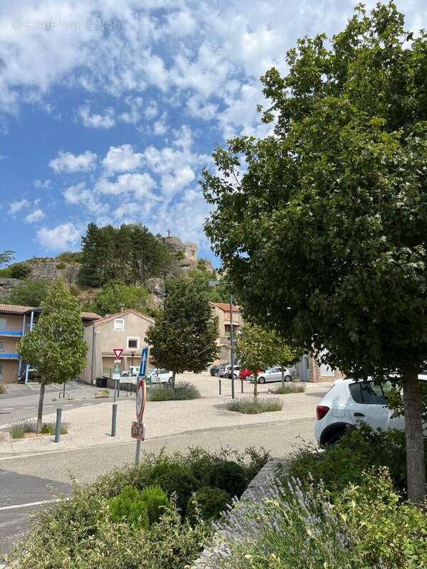 Terrain à LE CAYLAR