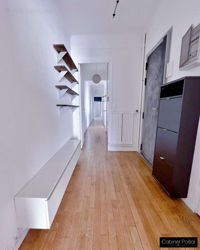 Appartement à PARIS-18E