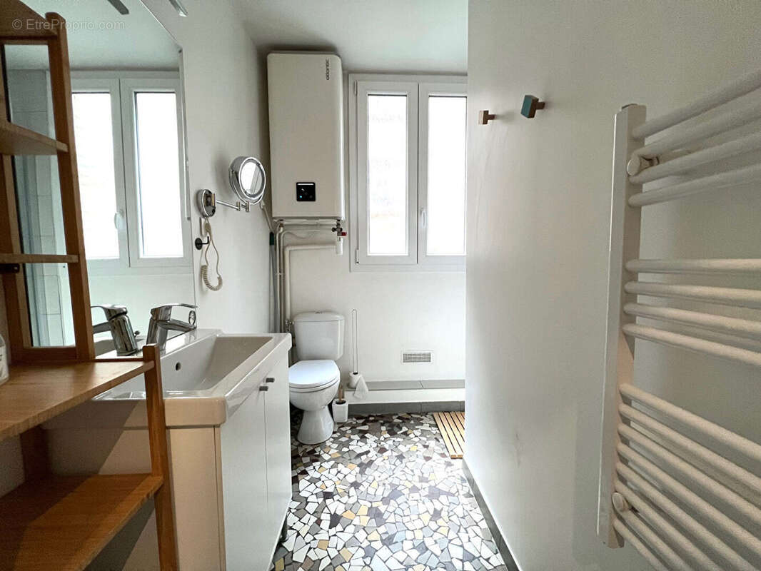 Appartement à PARIS-18E
