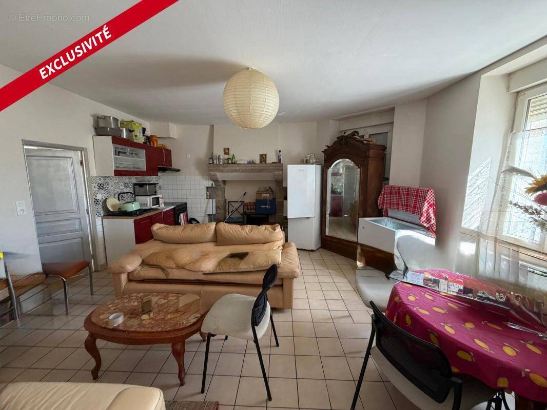 Appartement à CLEGUEREC