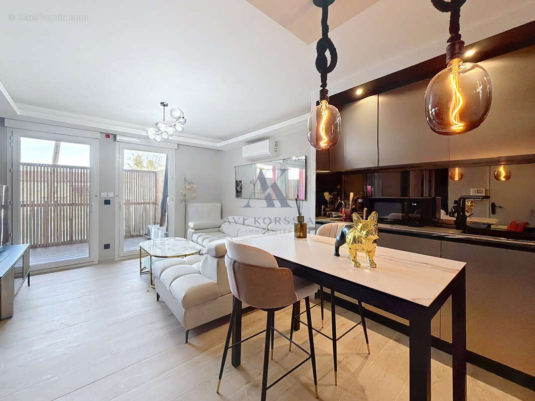 Appartement à BRON