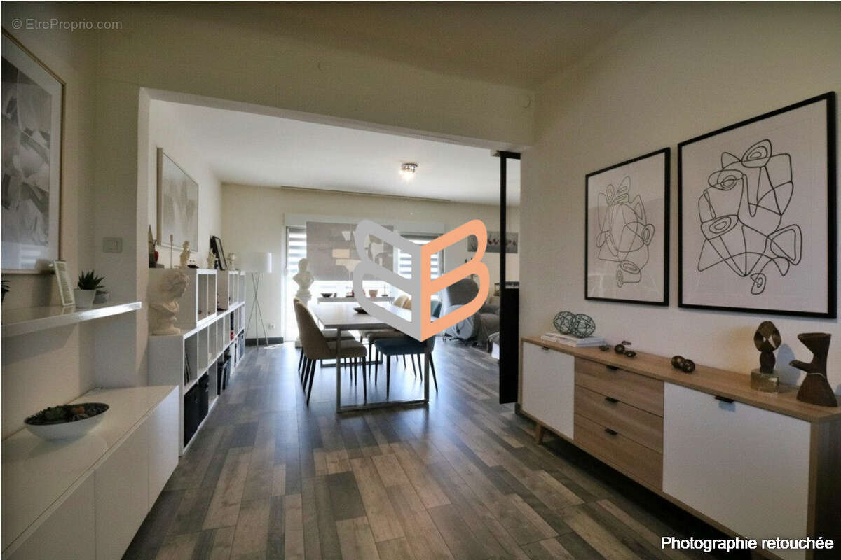 Maison à AUDUN-LE-ROMAN