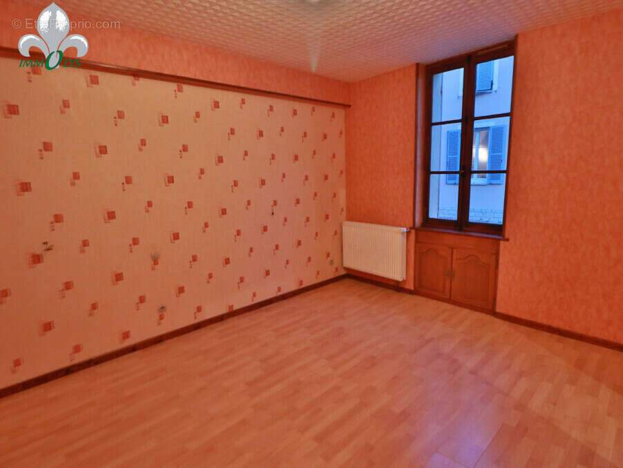Appartement à SEURRE