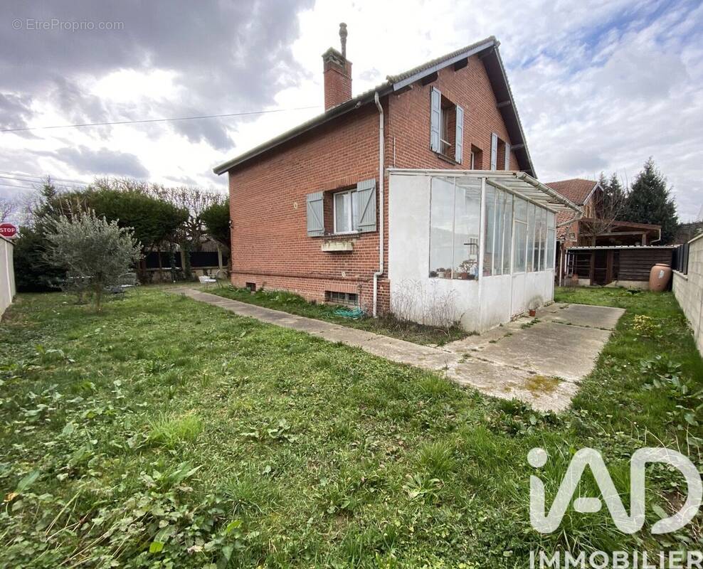 Photo 1 - Maison à MITRY-MORY