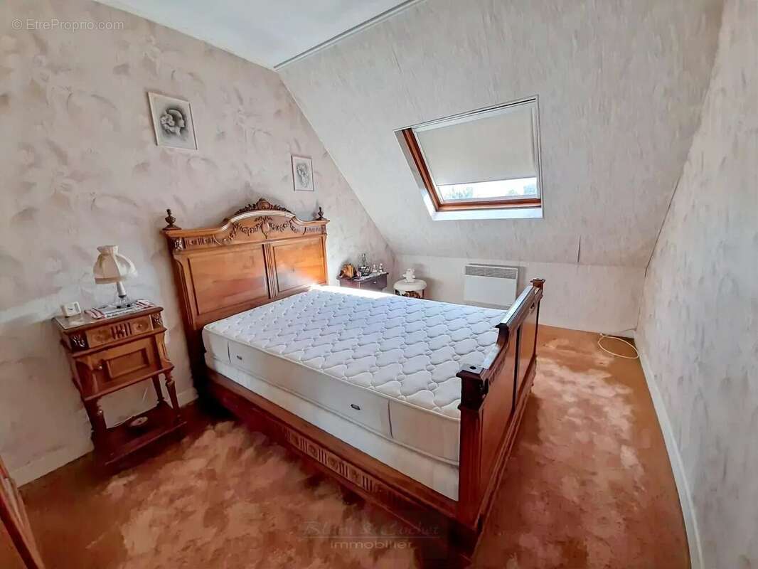 Maison à CHALETTE-SUR-LOING