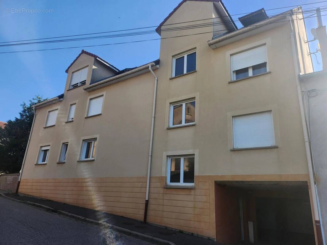 Appartement à REMILLY