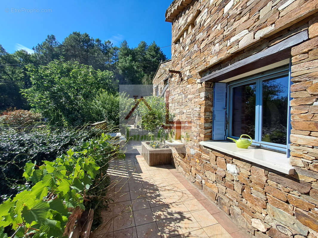 Maison à SENECHAS