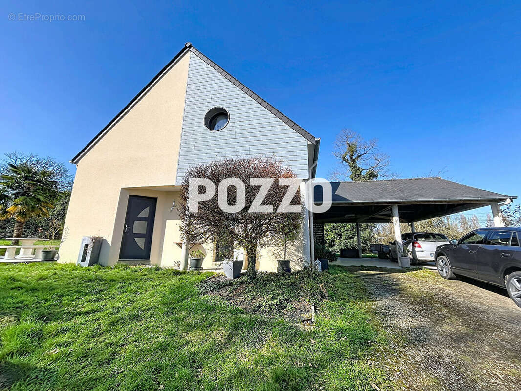 A Vendre - Les Loges Marchis - Maison 6 pièce(s) 154 m² - photo 17