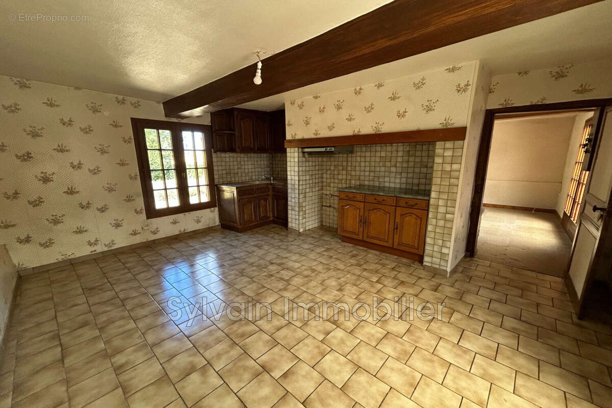 Maison 63 m² à Grandvilliers  - photo 5
