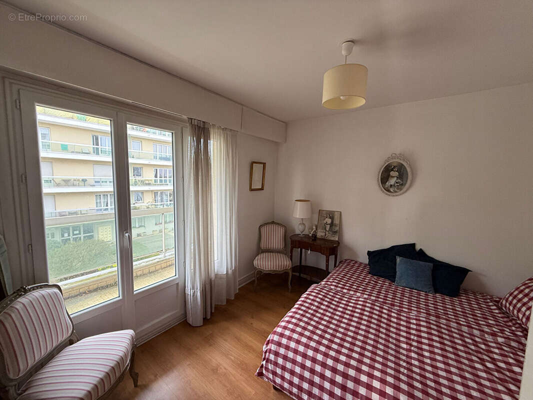 Appartement à MAISONS-LAFFITTE