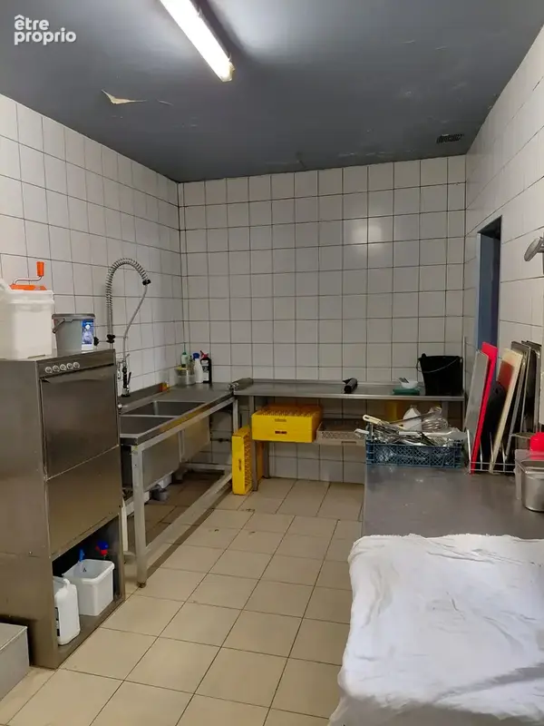 Fonds de commerce café-restaurant à vendre VALENCE SUR BAISE (32) - photo 9