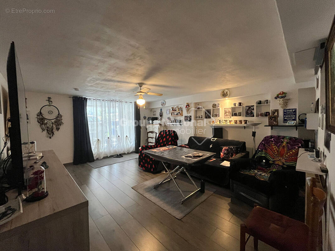 Appartement à CHATEAURENARD