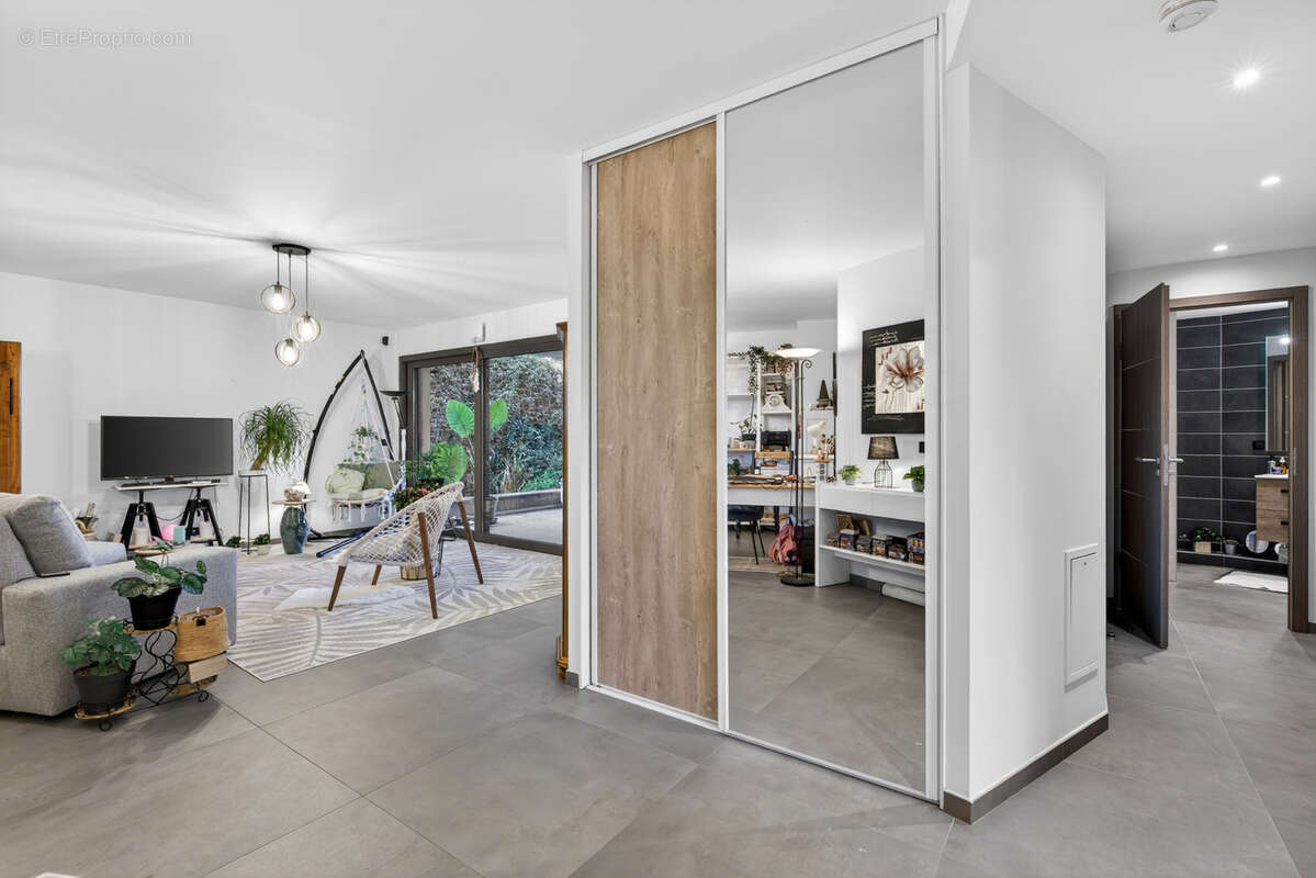 Appartement à AIX-LES-BAINS