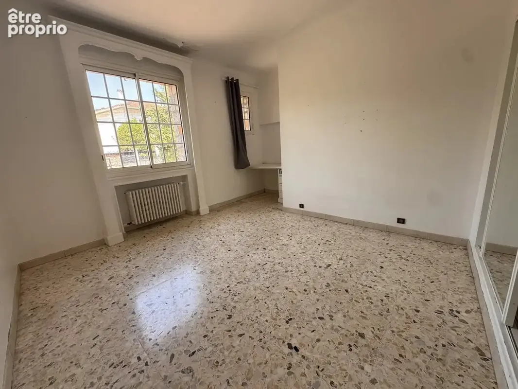 Cannes Montfleury, villa en pierres de 7 p sur 3200m² de terrain - photo 8