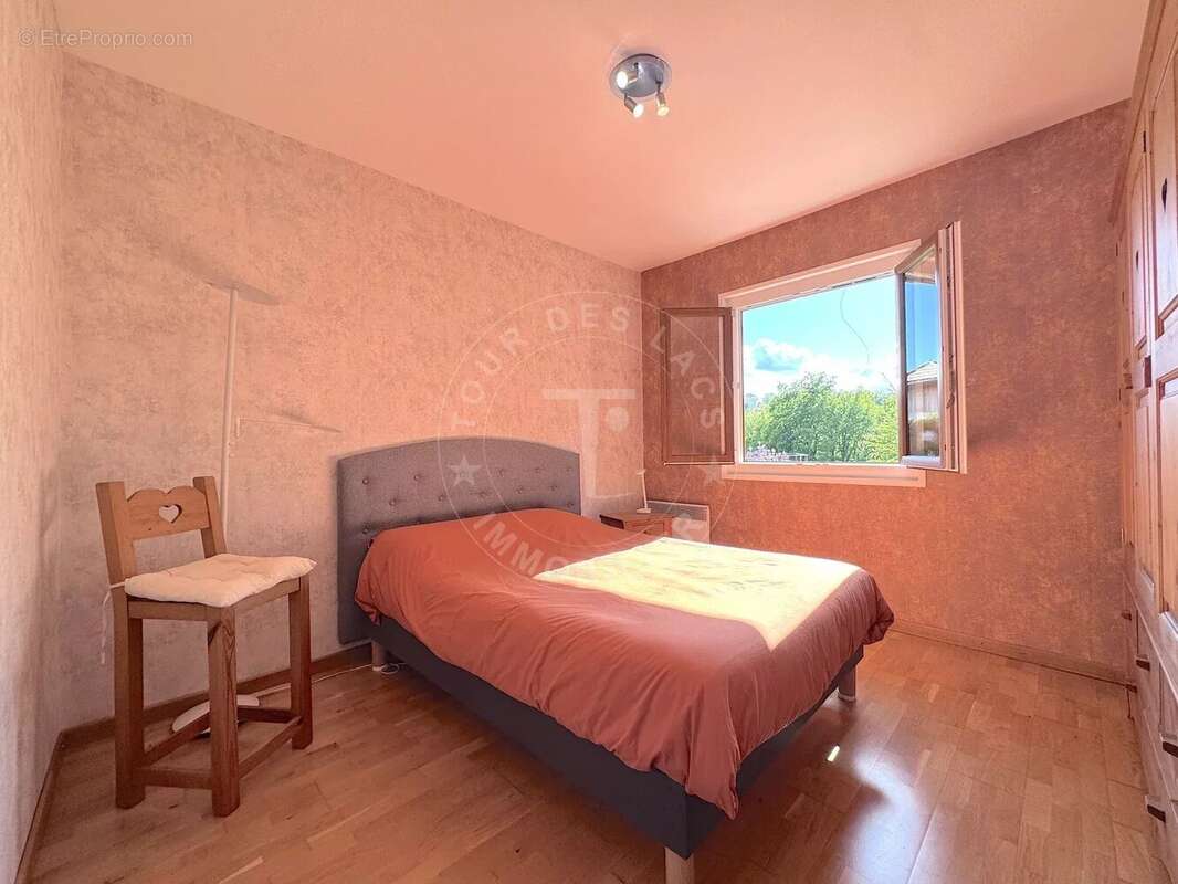 Maison à NAVES-PARMELAN