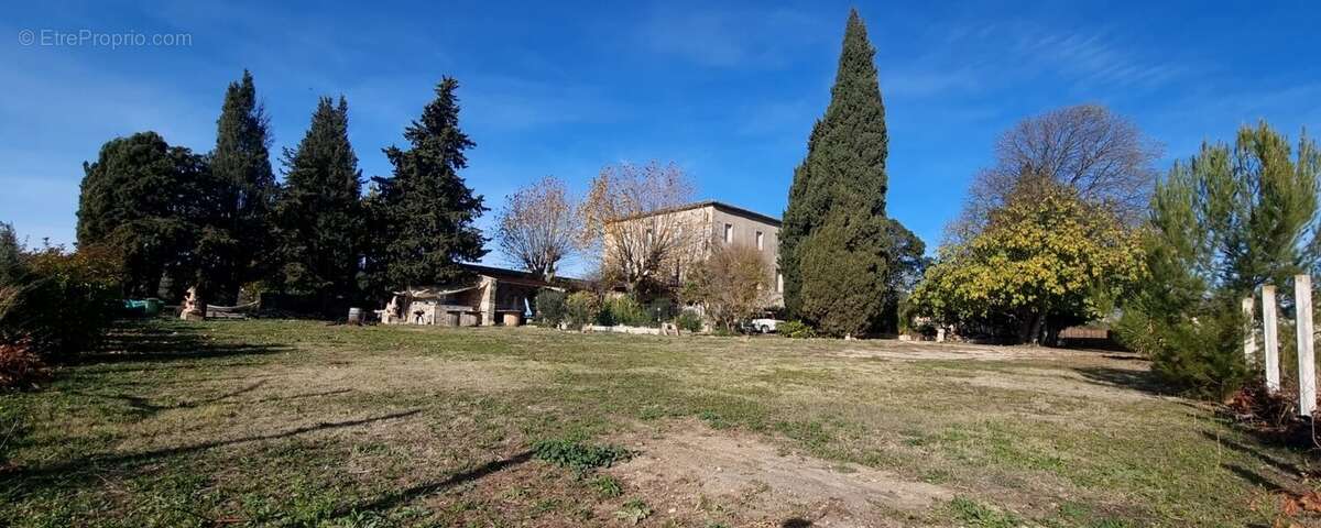 Maison à JONQUIERES