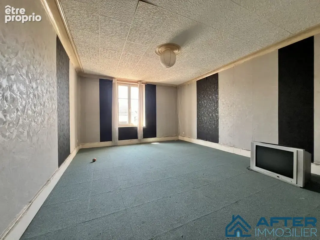 Maison 140 m² à Parux  - photo 7