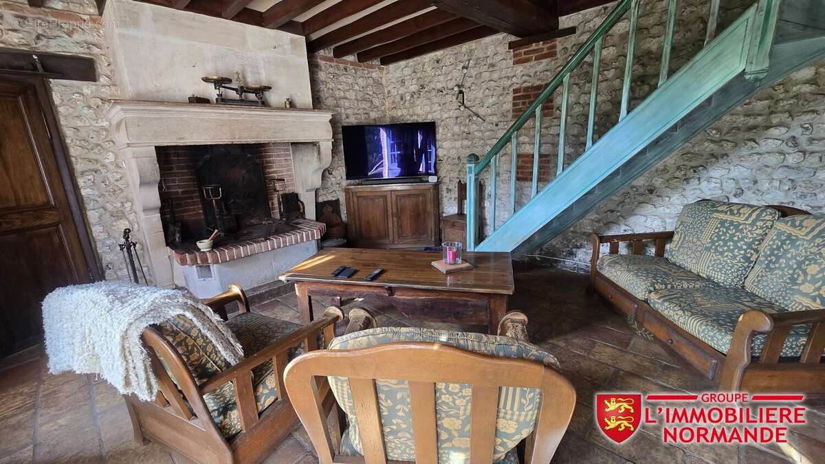 Maison à HONDOUVILLE